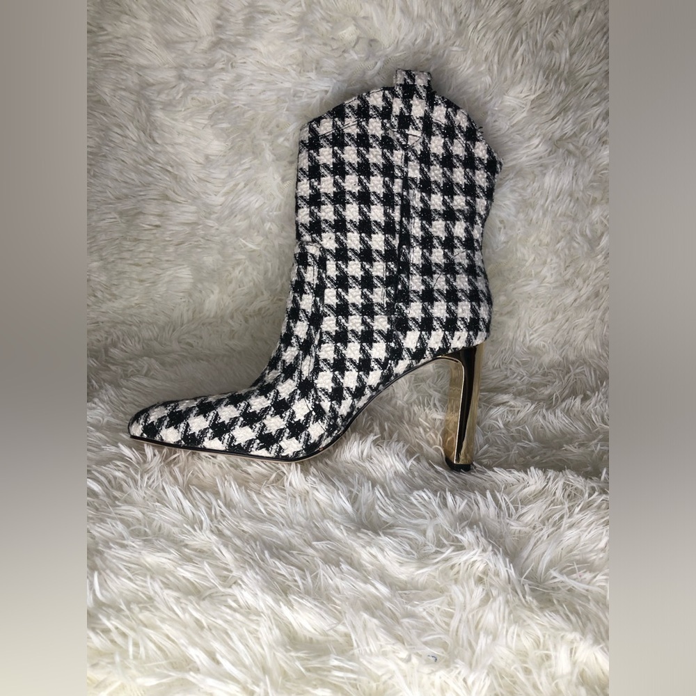 Black and White Houndstooth Women's Boots size 8.5 - Picture 4 of 16